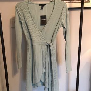 Dresses & Skirts - Blue wrap dress